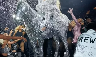 Video: Errores técnicos durante concierto hicieron enojar a Beyoncé