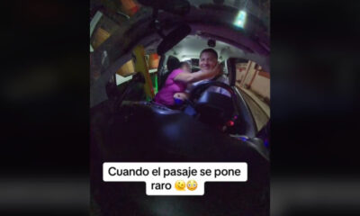 Video: Pasajera intenta pagar con besos a taxista de Cancún