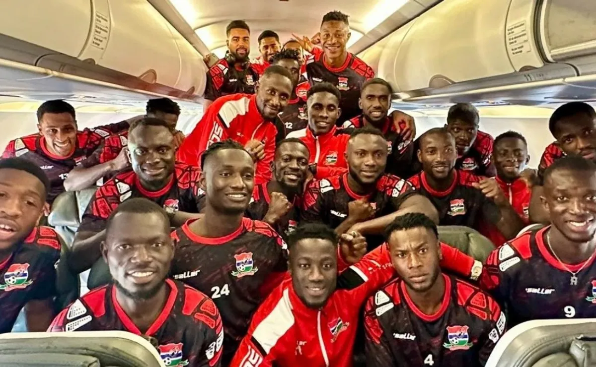 Video: Avión donde viajaba la Selección de Gambia se queda sin oxigeno