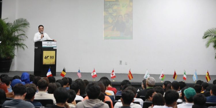 Ofrecen oportunidades en el extranjero a estudiantes de la UT