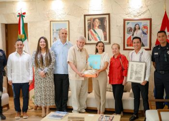Ana Paty Peralta, se reúne con Sr. Marcos Rodríguez Costa embajador de Cuba en México