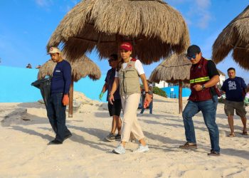Garantiza Ana Paty Peralta playas limpias y certificadas en Cancún