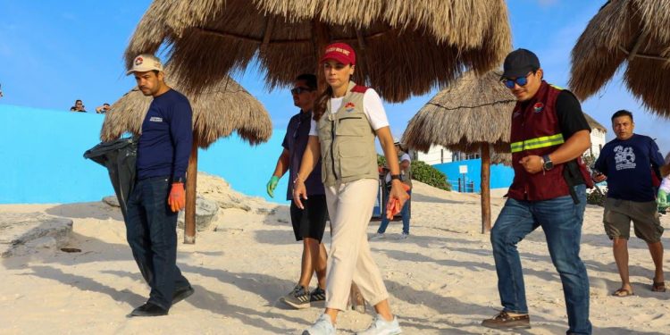 Garantiza Ana Paty Peralta playas limpias y certificadas en Cancún