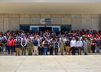 Realizan Primer Simulacro Nacional de Protección Civil 2025, en el Puesto de Comando del C5 en Cancún