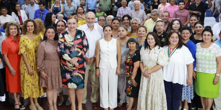 Inauguran el ciclo de conversatorios “El Primer Cancún” en la Biblioteca Nacional de la Crónica