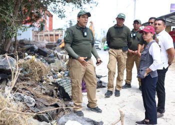 Ana Paty Peralta clausura basurero clandestino en la Supermanzana 104 de Cancún