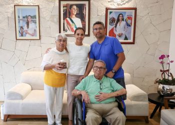 Ana Paty Peralta realiza Jornada de Atención Ciudadana “¡Cancún Nos Une!” en el Palacio Municipal