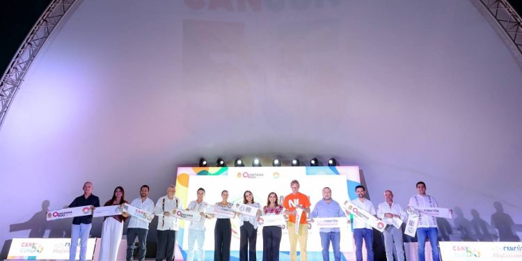 Inauguran el Cancún World Fest 2025 “Nuuch”, en el Malecón Tajamar
