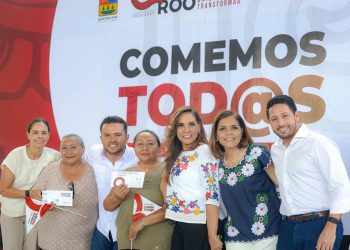 Entregan apoyos alimentarios en especie y tarjetas monetarias del programa “Comemos Todos” en Cancún