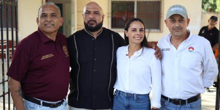 Ana Paty Peralta supervisa el “Albergue para Transformar Vidas” en la Supermanzana 228 de Cancún