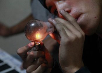 ¿Cuáles son los riesgos del consumo de cristal en jóvenes?