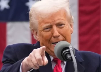 Donald Trump promete reducir los aranceles sobre China en el futuro cercano
