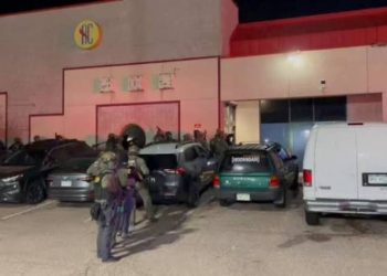 Mas de 100 inmigrantes detenidos en redada de la DEA en Colorado 5 mexicanos entre ellos