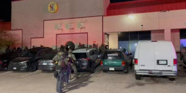 Mas de 100 inmigrantes detenidos en redada de la DEA en Colorado 5 mexicanos entre ellos