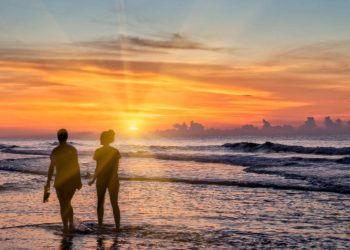 Mejores playas en Cancun para ver el amanecer ubicaciones y recomendaciones imperdibles