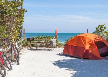 Playas de Cancun con areas para acampar disfruta la naturaleza al maximo