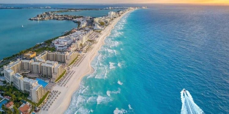 Principales atracciones turísticas de Cancún en 55 años