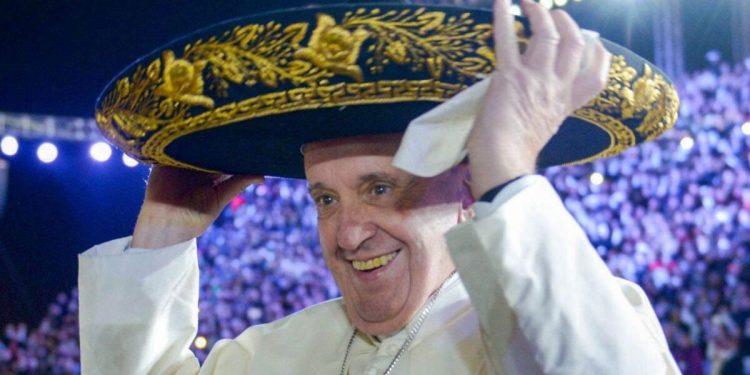 El papa francisco visita mexico