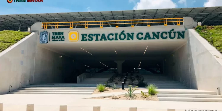¿Cuál es el primer y último servicio del Tren Maya?