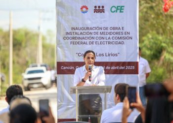 Instalan 56 medidores en la colonia “Los Lirios” en Cancún