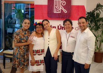Ana Paty Peralta certifica a artesanas, artesanos y emprendedores en Cancún