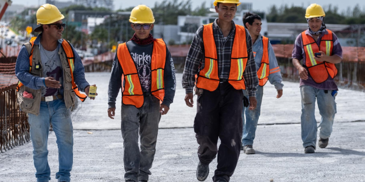 ¡Quintana Roo rompe récord de empleos formales en 2025!