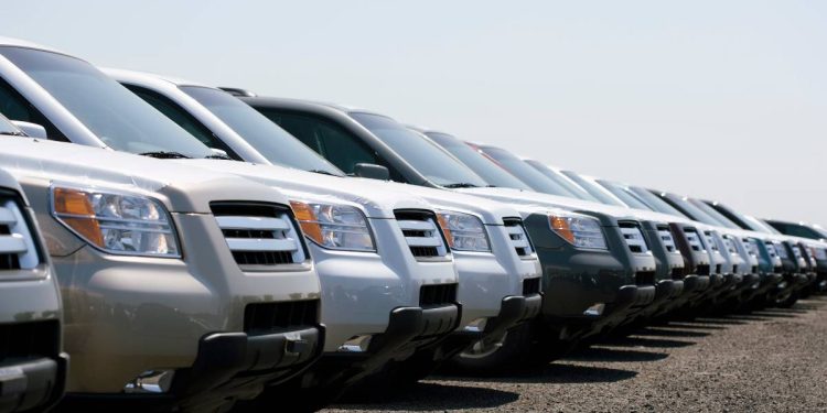 Choque comercial GM Ford y Stellantis arremeten contra el acuerdo entre Estados Unidos y Reino Unido