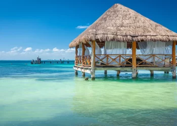Ecoturismo en Cancún: Playas Vírgenes para Visitar en 2025