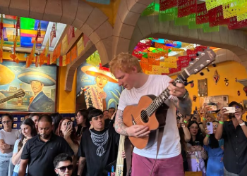 Ed Sheeran se avienta palomazo en Garibaldi y deja a todos boquiabiertos