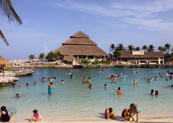 Explora los mejores tours de ecoturismo en Cancún 2025