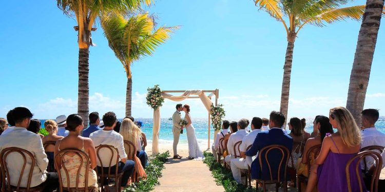 ¡Famosos que se casaron en Cancún! Mira quiénes dieron el “sí” en el paraíso