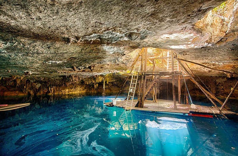 7 lugares famosos en Cancún para explorar cenotes