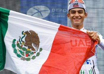 Isaac del Toro sorprende al mundo del ciclismo