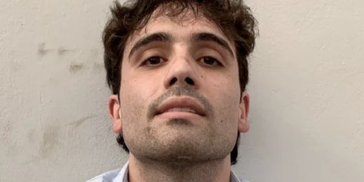 Se entrega “LA CHAPIZA” al FBI en California