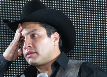 Cancelan Visa de Julion Alvarez