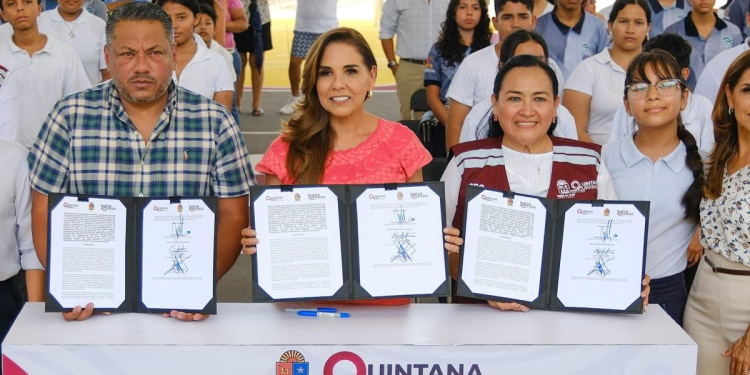 Mara Lezama inaugura nueva secundaria en Cancun