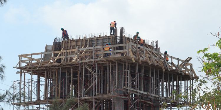 Construcción se desploma 30% en Q. Roo y lucha por reactivarse