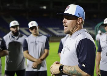 Tigres de Quintana Roo cesa a CJ Retherford tras un arranque decepcionante de campaña