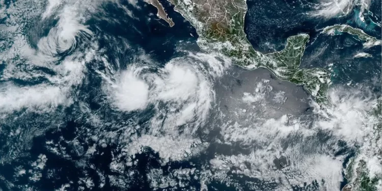 Se forma la tormenta tropical Alvin cerca de Guerrero: esto debes saber