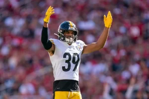 Minkah Fitzpatrick celebrando una jugada con los Steelers
