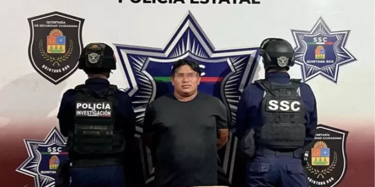 Detienen a sujeto armado tras amenazar a policías en Cancún