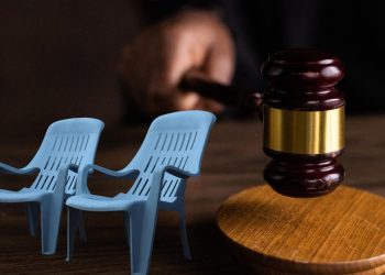 Empresas en pausa ante falta de normas de la Ley Silla