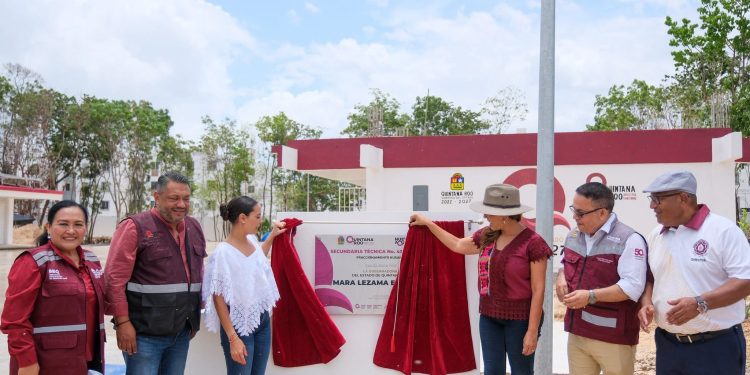 Inauguran la Secundaria Tecnica No 43 Kusamil en Cancun