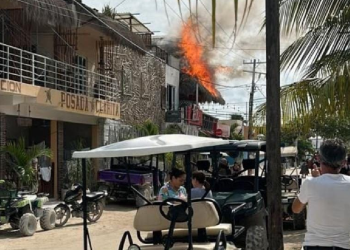 Incendio en restaurante de Holbox