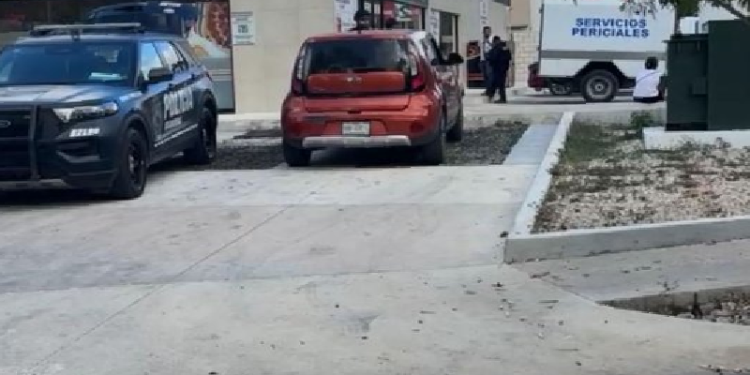 Apuñalan 17 veces a empleado en 7 eleven de Playa del Carmen