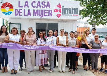 inauguracion casa de la mujer cancun mujeres reunidas