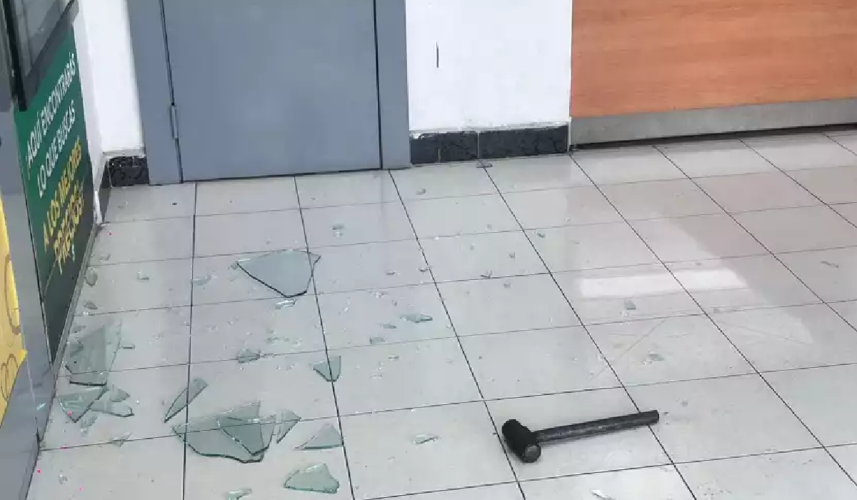 marro utilizado en robo con vidrios rotos