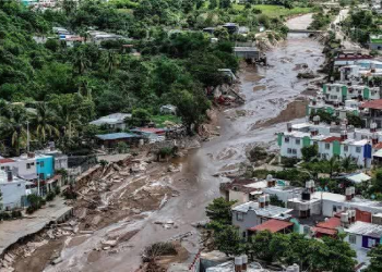 Deslave provocado por lluvias en Oaxaca