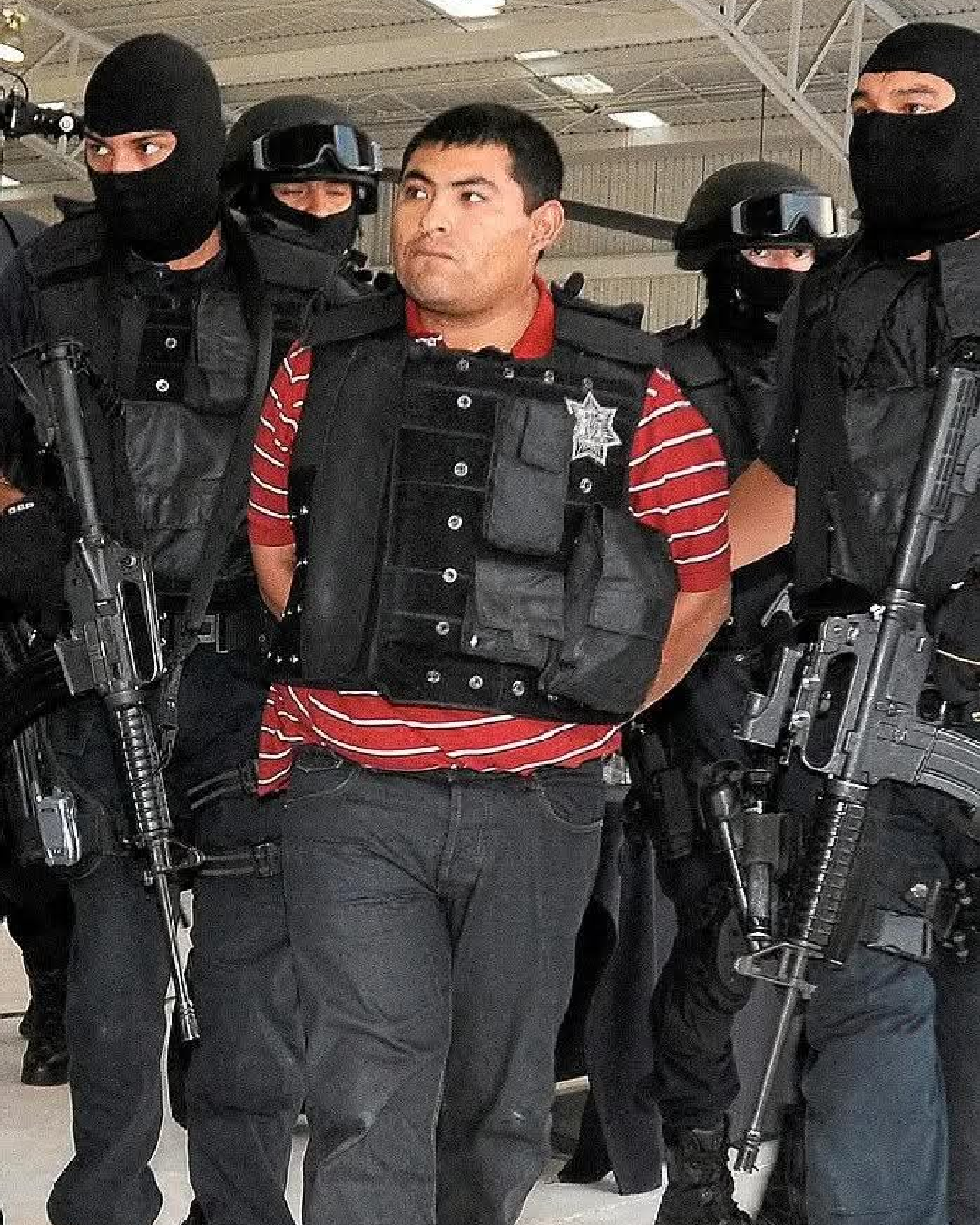 Jaime González Durán alias El Hummer de cuerpo completo