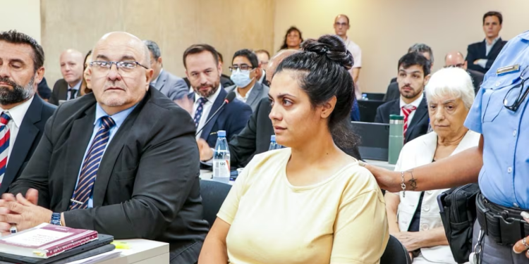 Brenda Agüero durante el juicio por las muertes de bebés en Córdoba